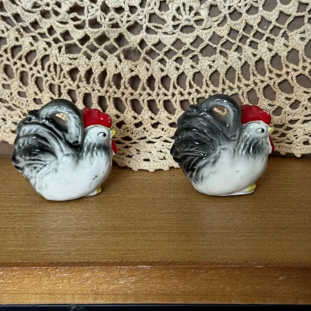 Vintage Ceramic Rooster Spice Shaker Farmhouse Country Kitchen Decor Cottagecore
